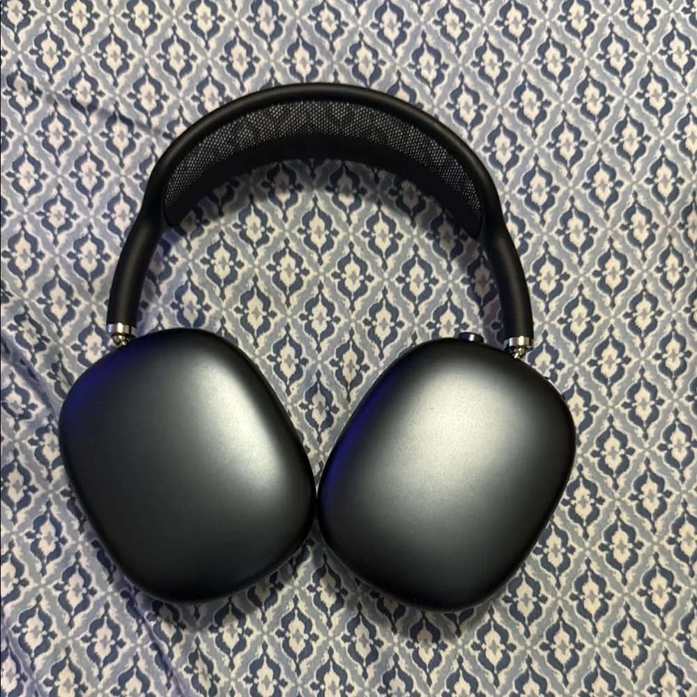 Premium Black VR Headset